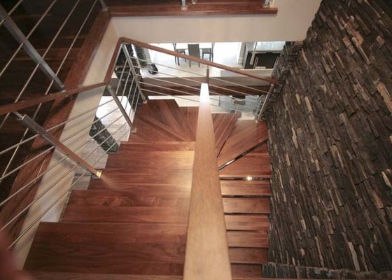 Carbon Steel Mono-stringer Straight Stairs U Shape Wood Staircase