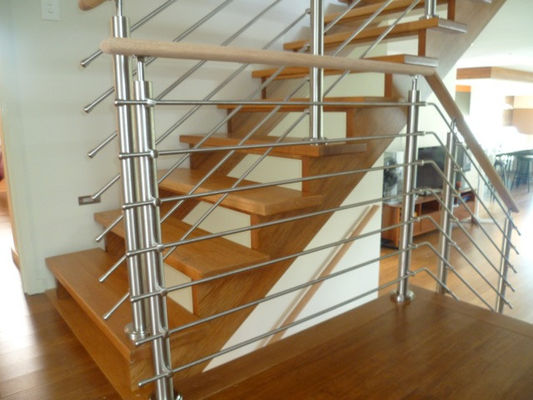 Anti - Rust Stainless Steel Pipe Railing Wrought Iron Corrosion Resistance