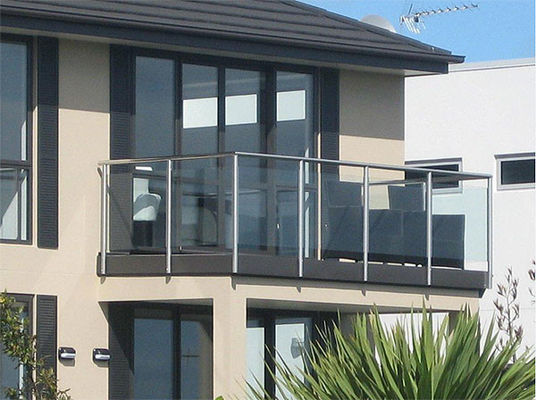 Morden Handrail Baluster Glass Railing Laminated Deck Balcony Exterior Design