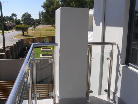 Easy DIY Installation Clear Glass Baluster Opaque Frosted Glass Balustrade