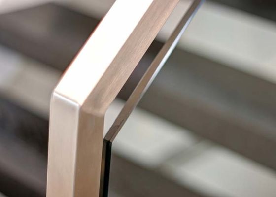 Residential Straight Staircase Kit Frameless Glass Balcony Railing Staircase