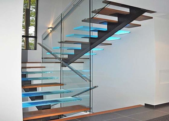 Customized Cantilever Staircase Single Stringer For Indoor Loft Floating